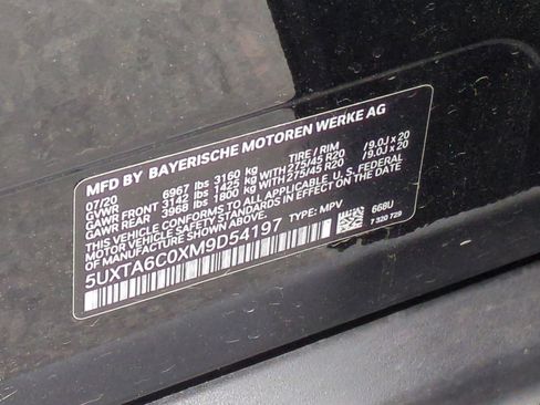 Used 2021 BMW X5 xDrive45e w/ Parking Assistance Package AWD/4WD image 35