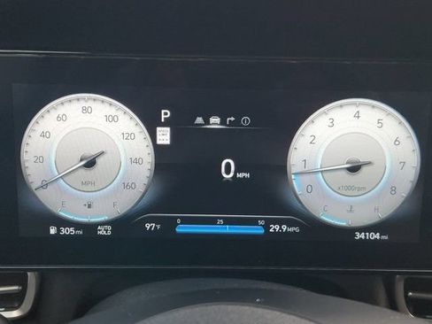 Used 2024 Hyundai Elantra Limited FWD image 14