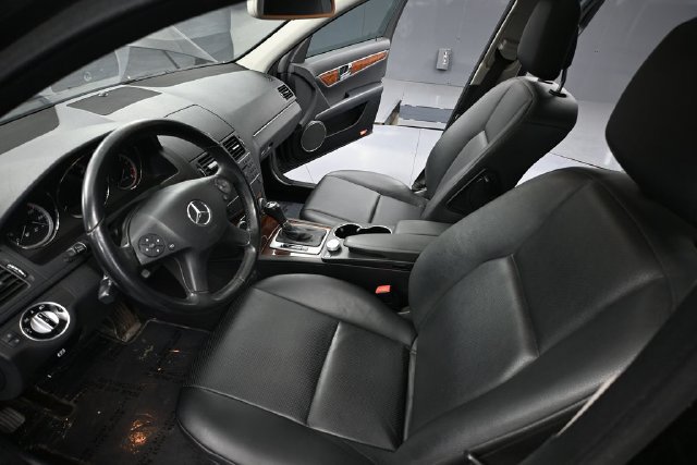 Used 2011 Mercedes-Benz C 300 4MATIC Sedan image 15