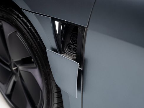 Used 2025 Lucid Air Pure image 23