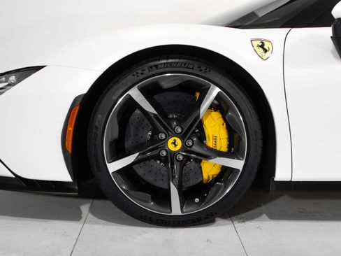 Certified 2022 Ferrari SF90 Stradale AWD/4WD image 9