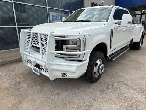 Certified 2024 Ford F350 Lariat w/ FX4 Off-Road Package image 2