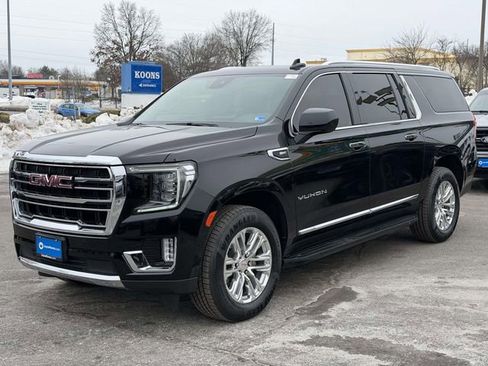 Used 2023 GMC Yukon XL SLT image 4
