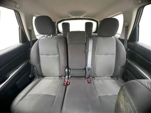 Used 2019 Nissan Pathfinder SV image 21