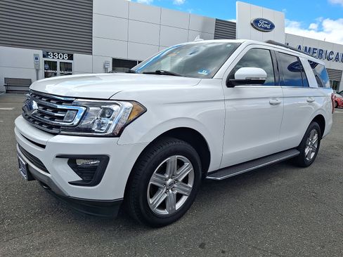 Certified 2020 Ford Expedition XLT w/ Equipment Group 202A AWD/4WD image 5
