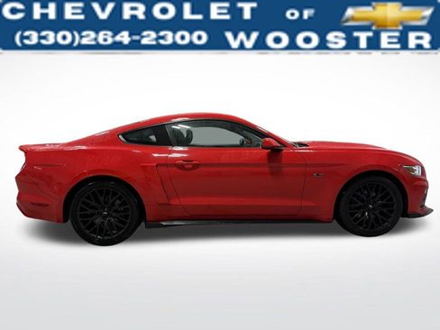 Used 2017 Ford Mustang Coupe image 6
