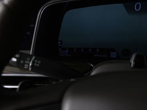 Used 2022 Cadillac Escalade Sport w/ Touring Package image 13