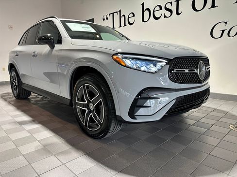 New 2026 Mercedes-Benz GLC 300 4MATIC image 1