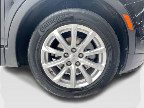 Used 2022 Cadillac XT4 Luxury w/ Cold Weather Package image 14