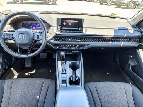 Used 2023 Honda Accord EX image 14
