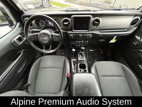 Used 2021 Jeep Wrangler Unlimited Sport image 10