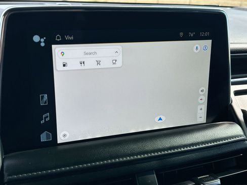 Used 2023 Chevrolet Tahoe Z71 w/ Z71 Off-Road Package image 18