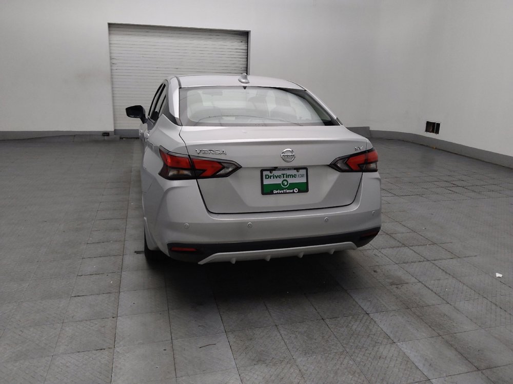 Used 2021 Nissan Versa SV FWD image 6