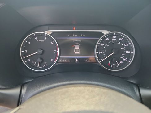 Certified 2024 Nissan Sentra SV FWD image 21
