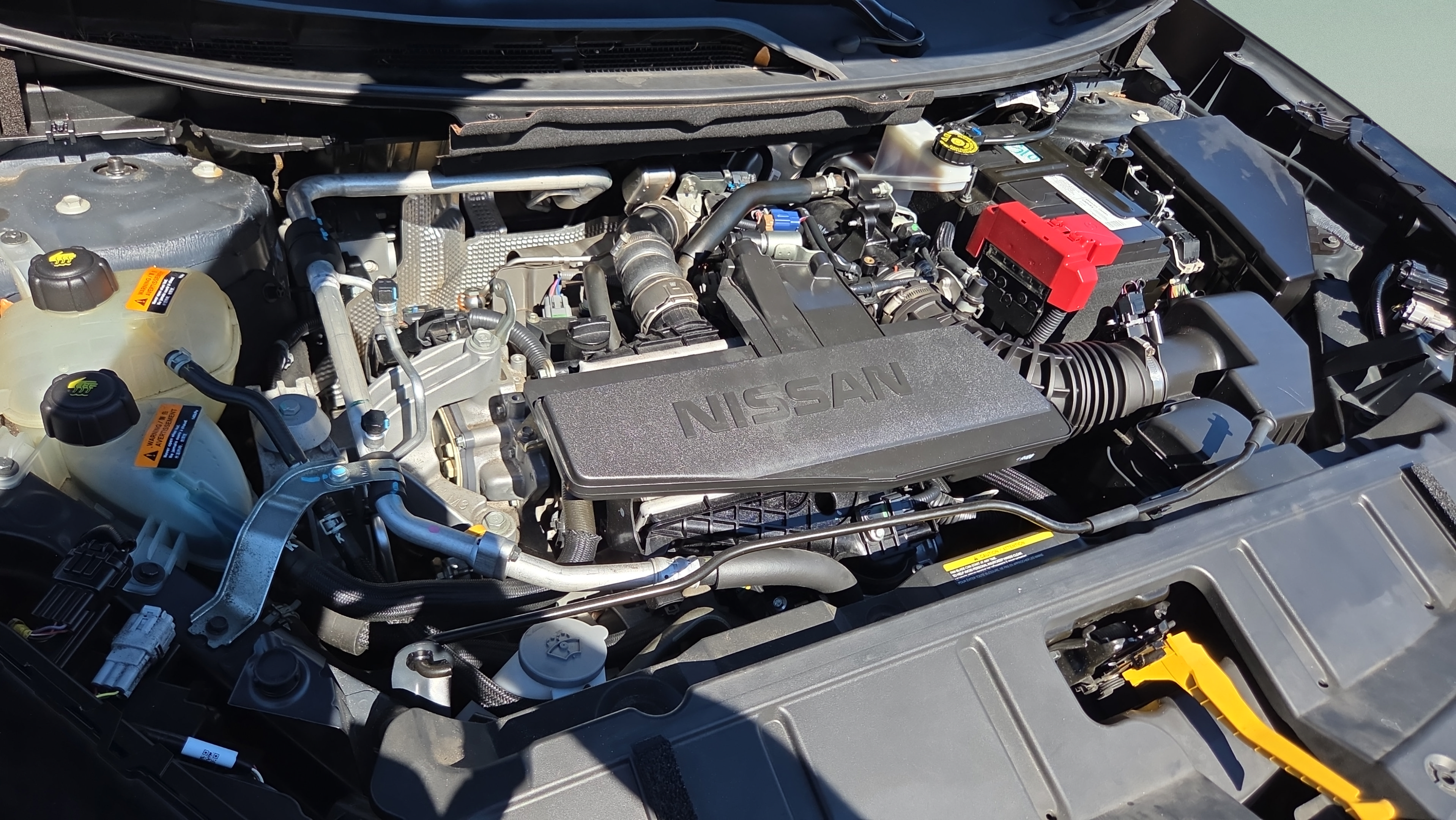 Used 2024 Nissan Rogue S AWD/4WD image 20