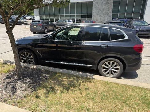 Used 2019 BMW X3 xDrive30i w/ Driving Assistance Package AWD/4WD image 8