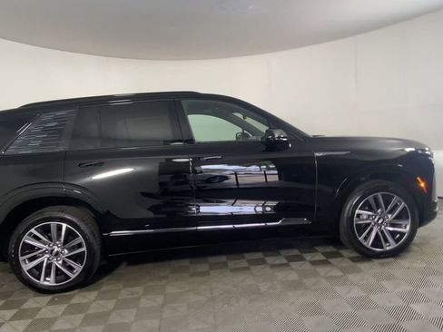 New 2026 Cadillac Vistiq Sport w/ LPO, Floor Liner Package image 2