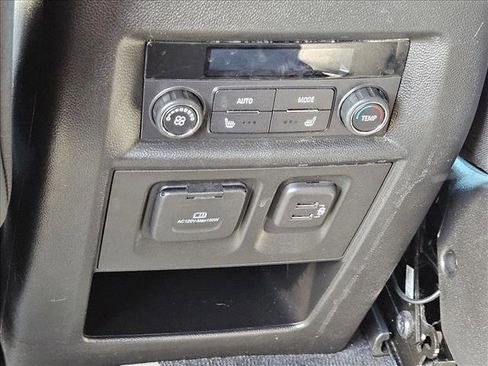 Used 2023 Chevrolet Traverse Premier w/ LPO, Floor Liner Package FWD image 18