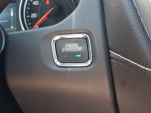 Used 2023 GMC Acadia SLE w/ Elevation Edition AWD/4WD image 23