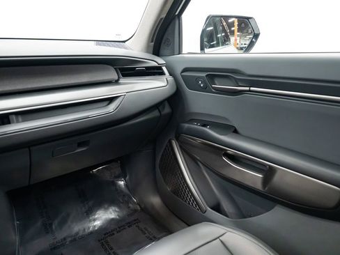 Used 2024 Kia EV9 Wind image 10