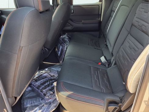 New 2026 Nissan Frontier PRO-4X w/ Pro-4x Convenience Package AWD/4WD image 11