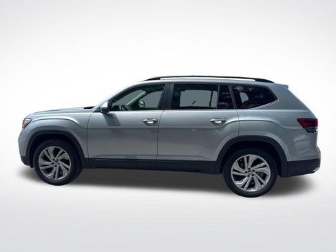 Used 2021 Volkswagen Atlas SE w/ Towing Package FWD image 2