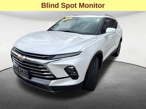 Used 2024 Chevrolet Blazer Premier w/ Enhanced Convenience Package image 6