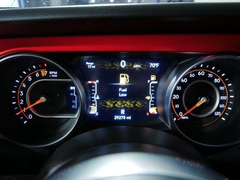 Used 2023 Jeep Gladiator Rubicon w/ Cold Weather Group AWD/4WD image 33