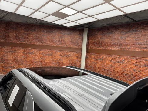 Used 2022 Ford Explorer ST w/ Equipment Group 401A image 24