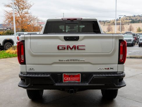 New 2026 GMC Sierra 1500 AT4X image 6