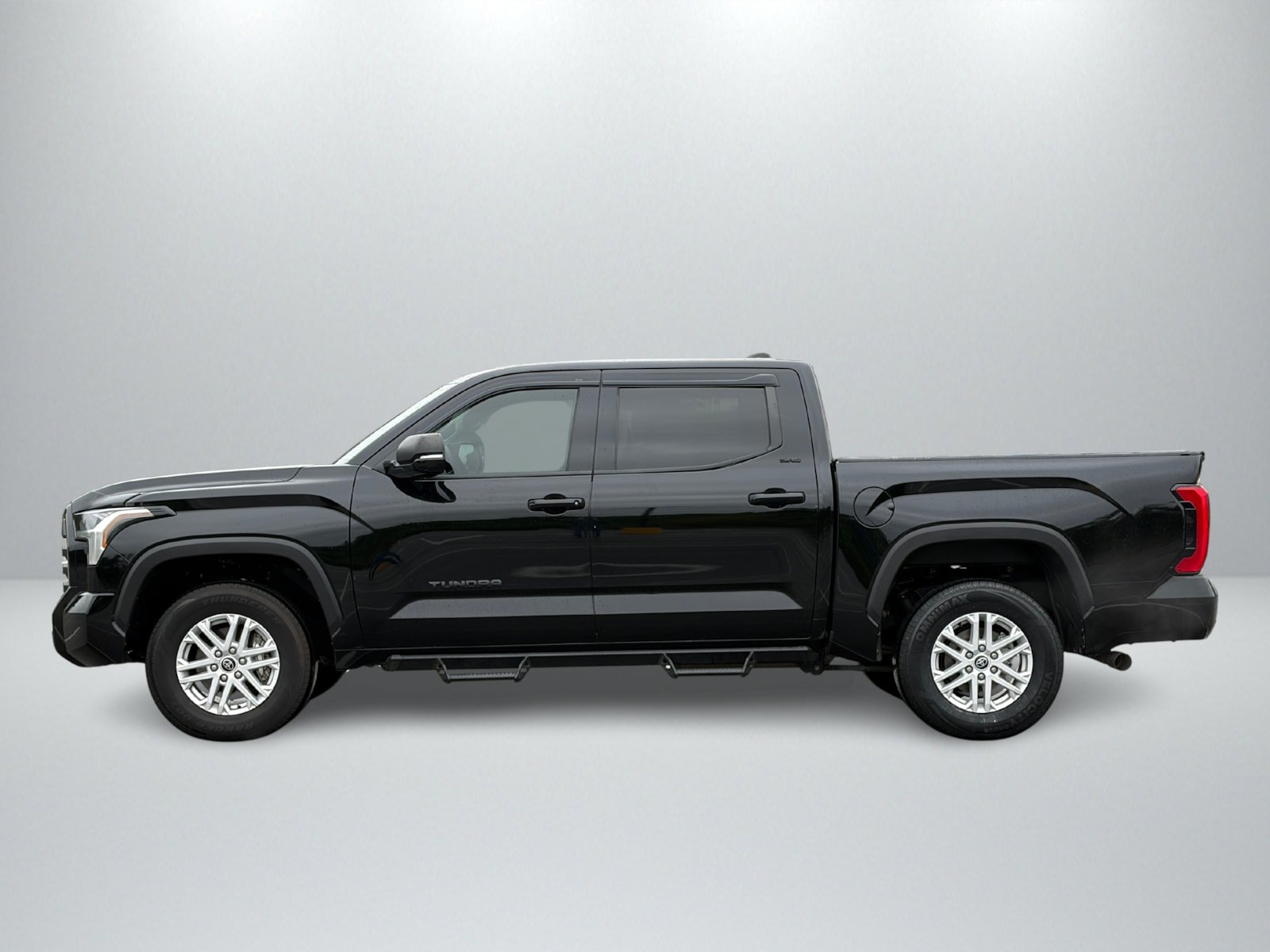 Used 2024 Toyota Tundra SR5 w/ SR5 Premium Package AWD/4WD image 2