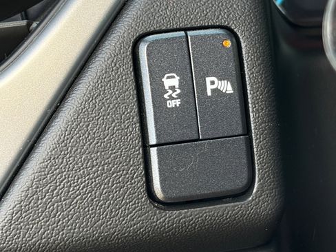 Used 2020 Chevrolet Tahoe LS RWD image 19