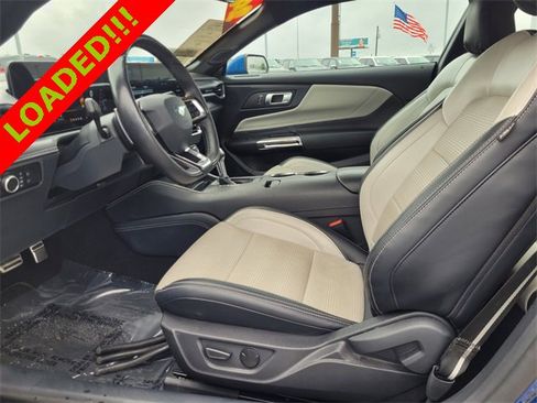 Used 2024 Ford Mustang GT Premium image 4