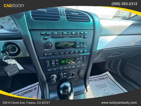 Used 2002 Ford Thunderbird image 14