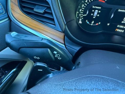 Used 2019 Lincoln MKC Select w/ Select Plus Package image 25