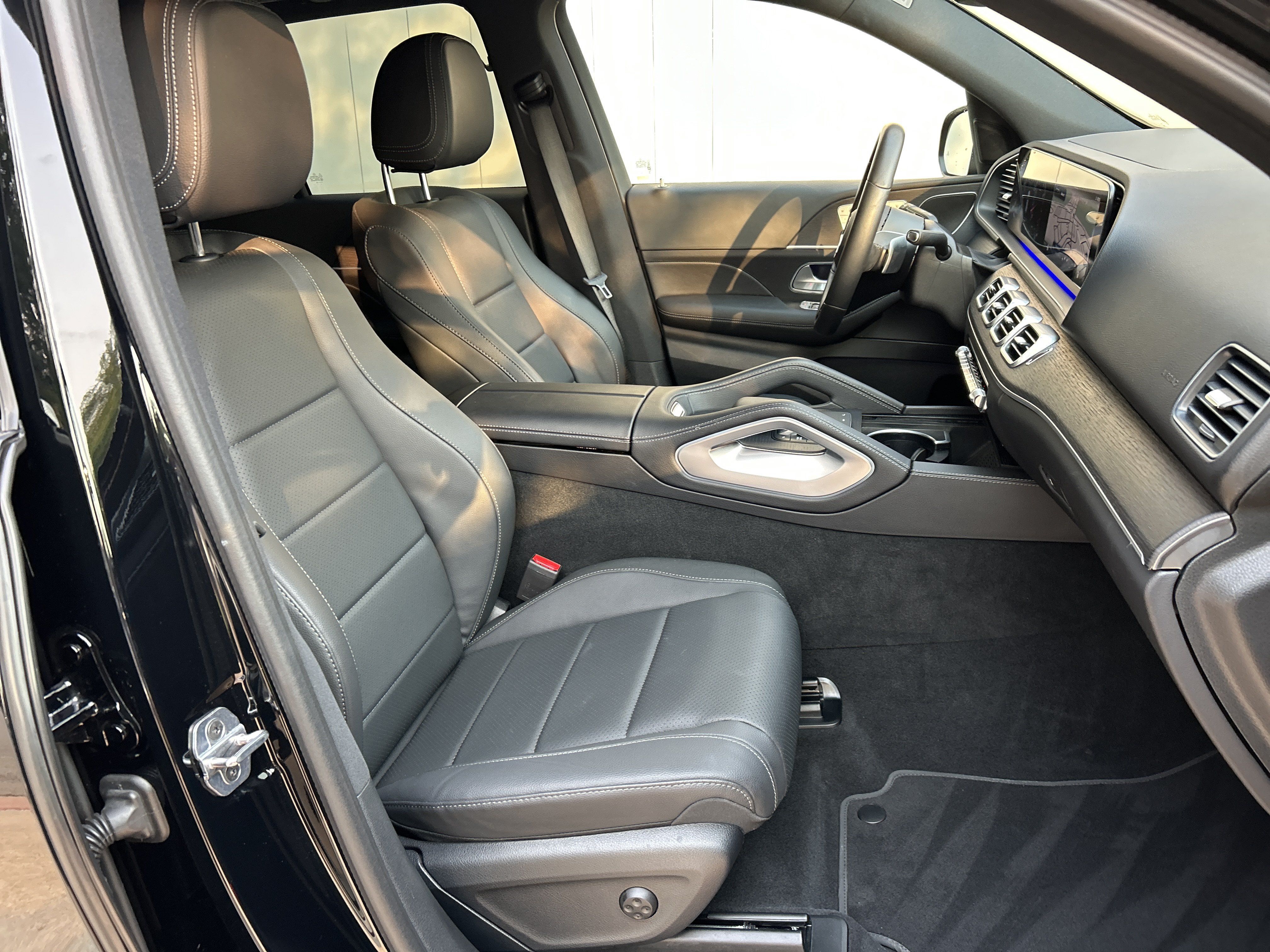 Certified 2025 Mercedes-Benz GLE 350 4MATIC image 53