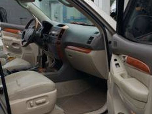 Used 2003 Lexus GX 470 image 4