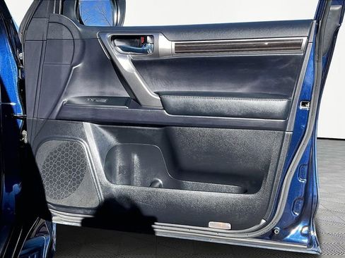 Used 2023 Lexus GX 460 Premium image 19