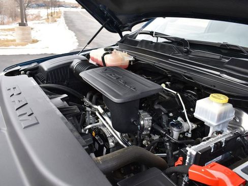 Used 2024 RAM 1500 Big Horn image 32