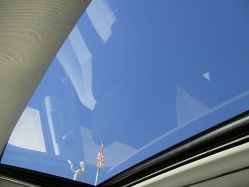 Used 2016 Toyota Highlander Limited image 31