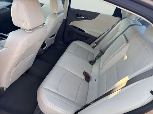 Used 2024 Chevrolet Malibu LT image 9