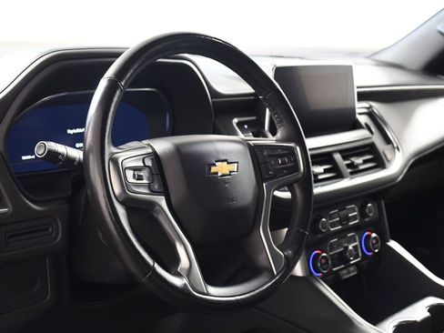 Used 2022 Chevrolet Tahoe LT w/ Luxury Package AWD/4WD image 13