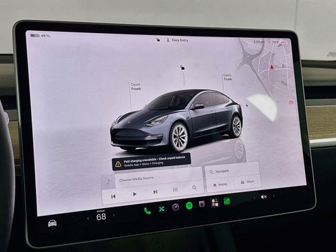 Used 2023 Tesla Model 3 Standard Range RWD image 19