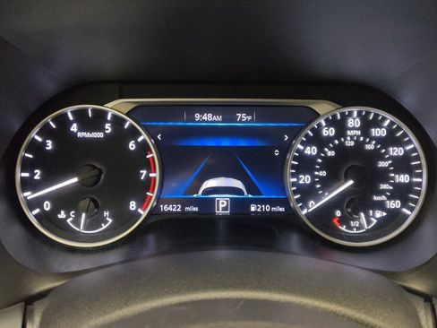 Used 2025 Nissan Sentra SV FWD image 23