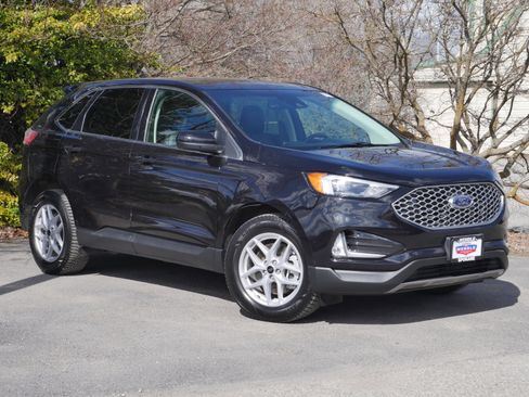 Certified 2024 Ford Edge SEL w/ Convenience Package image 33