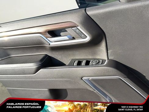 Used 2023 Chevrolet Silverado 1500 LT w/ Protection Package RWD image 12