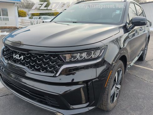 Used 2023 Kia Sorento S w/ Panoramic Sunroof Package image 29