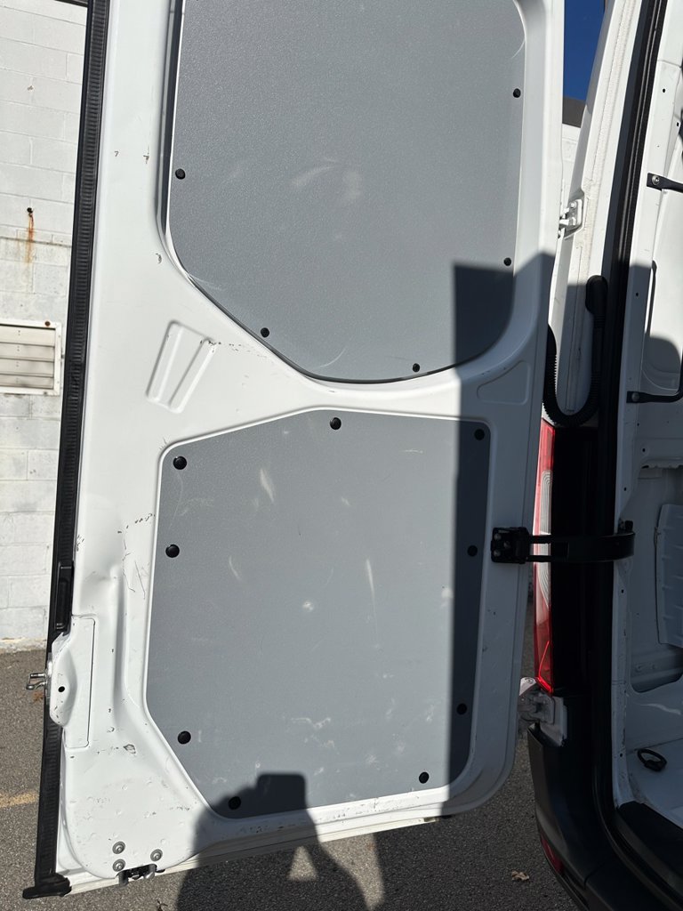 Used 2025 Mercedes-Benz Sprinter 2500 image 19