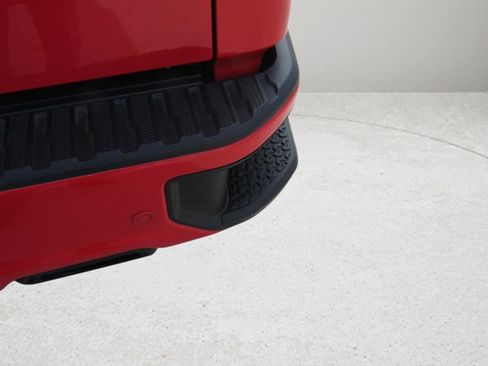 Used 2021 Chevrolet Silverado 1500 RST w/ Rally Edition image 14