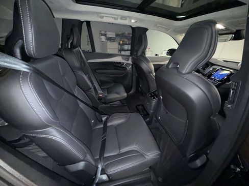 Used 2024 Volvo XC60 B5 Plus w/ Climate Package AWD/4WD image 16